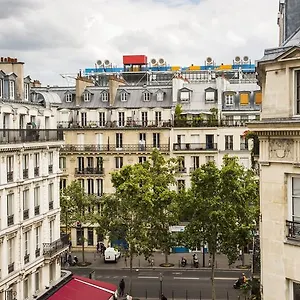 ** Hotel Agora Francja